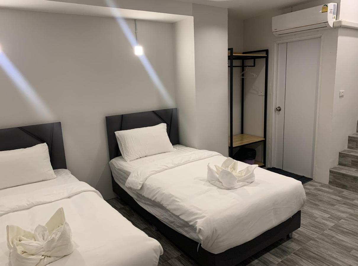 Life Hotel Rong Khun Ban Mai  Екстериор снимка